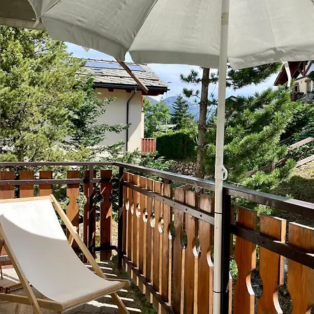 Perron Aparthotel 3*