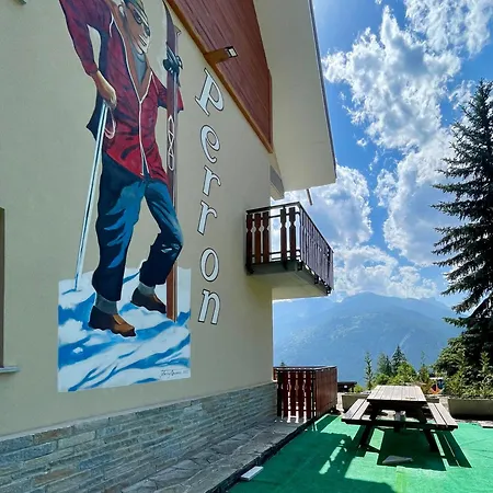 Perron Lägenhetshotell Oulx