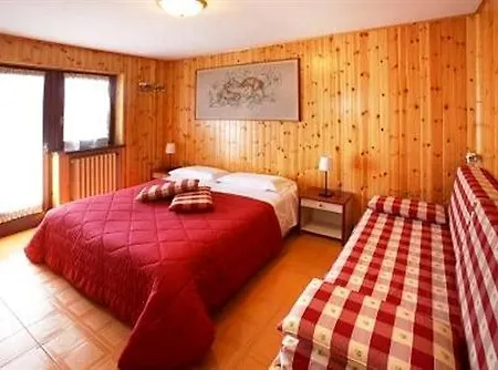 Aparthotel Perron 3*