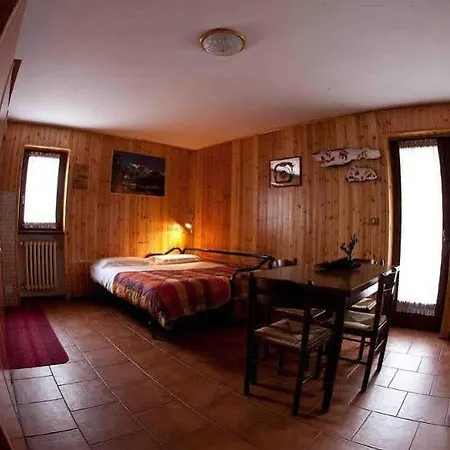 Aparthotel Perron