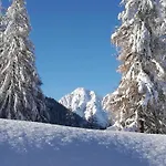 Perron Aparthotel Sauze D'Oulx