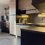 Perron Aparthotel